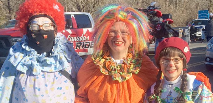 2022 markham Santa Claus Parade, Nov 26, Scarborough Corp of Clowns, Junebug, Pumpkin, Tripper